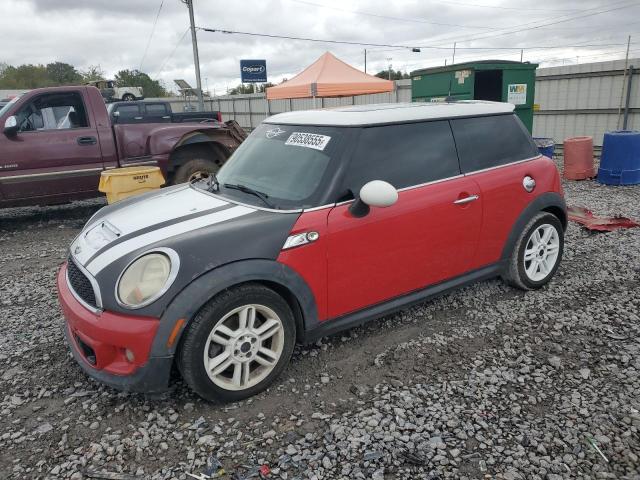 2013 MINI COOPER S, 