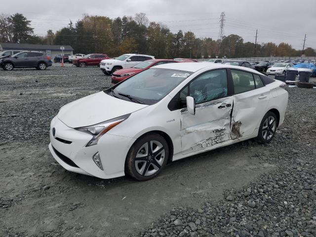 2017 TOYOTA PRIUS, 