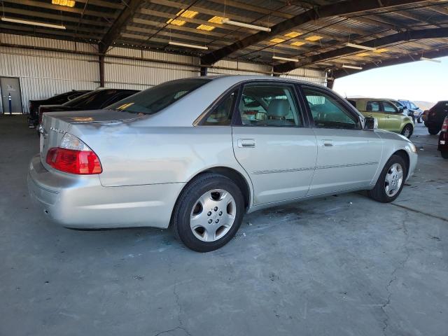 4T1BF28B74U347599 - 2004 TOYOTA AVALON XL 银色 照片 3