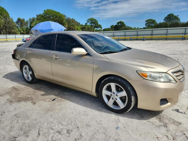 4T1BF3EK7BU618099 - 2011 TOYOTA CAMRY BASE GOLD photo 4