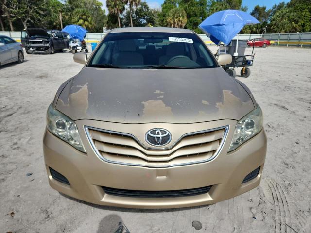 4T1BF3EK7BU618099 - 2011 TOYOTA CAMRY BASE GOLD photo 5