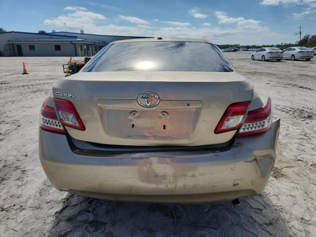 4T1BF3EK7BU618099 - 2011 TOYOTA CAMRY BASE GOLD photo 6