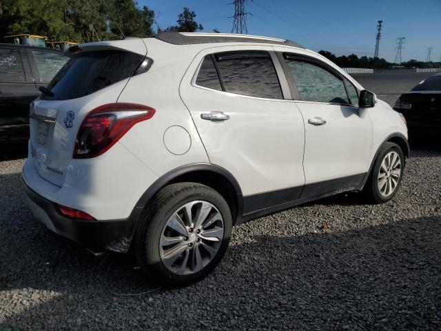 KL4CJASB3JB706748 - 2018 BUICK ENCORE PREFERRED WHITE photo 3