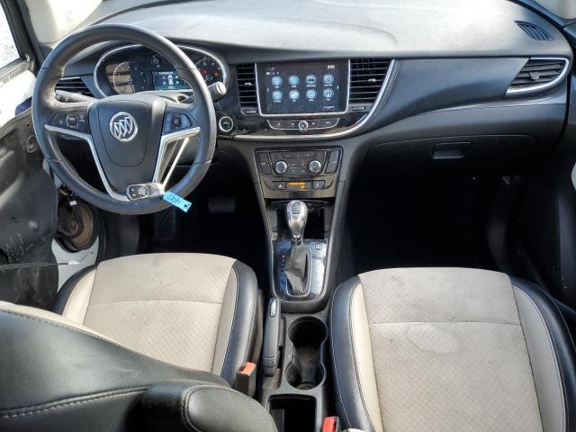 KL4CJASB3JB706748 - 2018 BUICK ENCORE PREFERRED WHITE photo 8