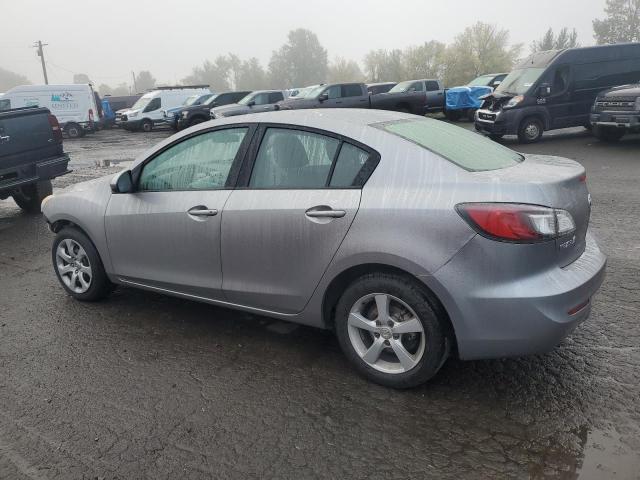 JM1BL1TG3D1722805 - 2013 MAZDA 3 I SILVER photo 2
