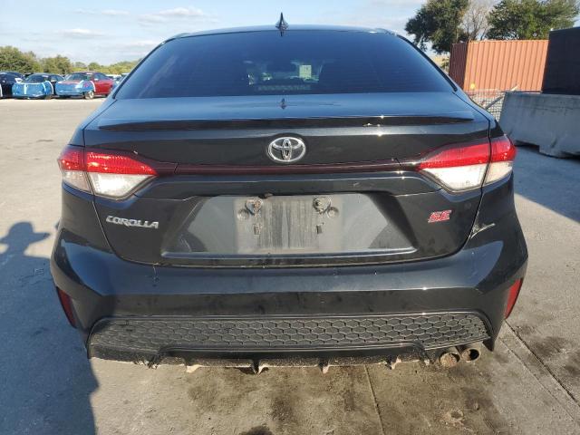 JTDS4MCE8MJ071328 - 2021 TOYOTA COROLLA SE BLACK photo 6
