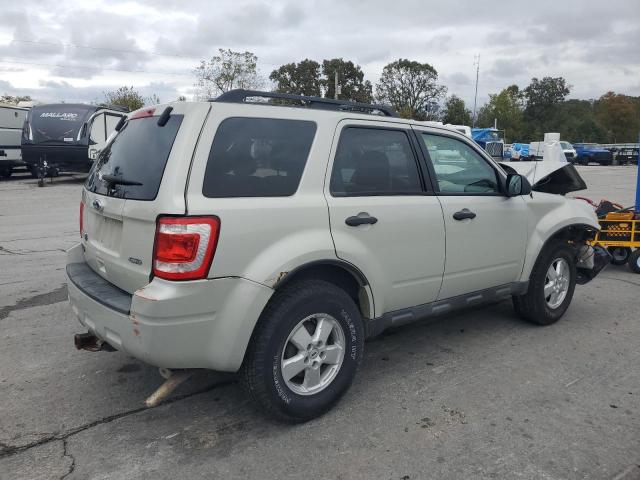 1FMCU93G49KD06503 - 2009 FORD ESCAPE XLT SILVER photo 3