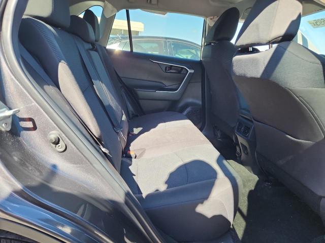2T3H1RFV3NC186838 - 2022 TOYOTA RAV4 LE GRAY photo 11