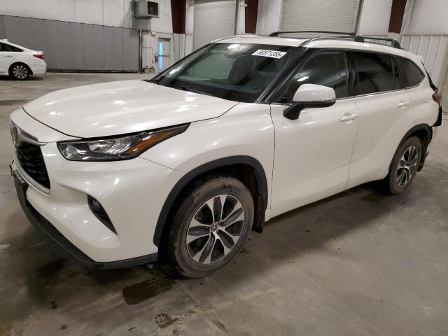 2020 TOYOTA HIGHLANDER XLE, 