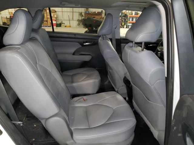 5TDGZRBH8LS510853 - 2020 TOYOTA HIGHLANDER XLE თეთრი ფოტო 11