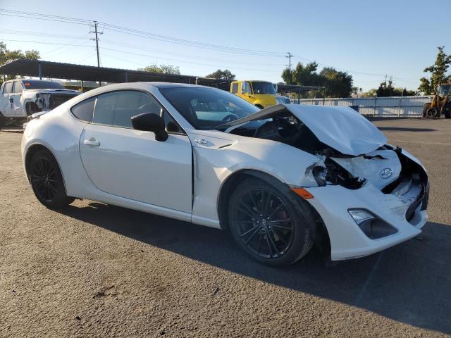 JF1ZNAA15G9705717 - 2016 TOYOTA SCION FR-S 白色 照片 4