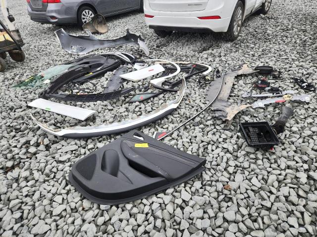 LRBFXCSA7KD043421 - 2019 BUICK ENVISION ESSENCE თეთრი ფოტო 13