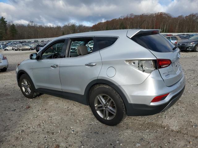 5XYZTDLB2JG568555 - 2018 HYUNDAI SANTA FE S SILVER photo 2