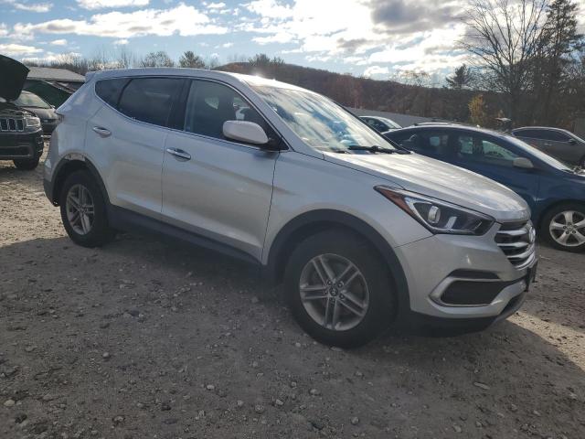 5XYZTDLB2JG568555 - 2018 HYUNDAI SANTA FE S SILVER photo 4