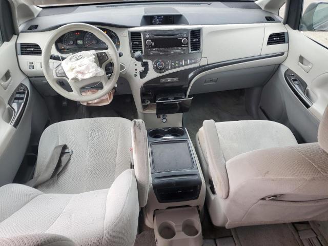 5TDKK3DC0DS351356 - 2013 TOYOTA SIENNA LE Արծաթագույն լուսանկար 8