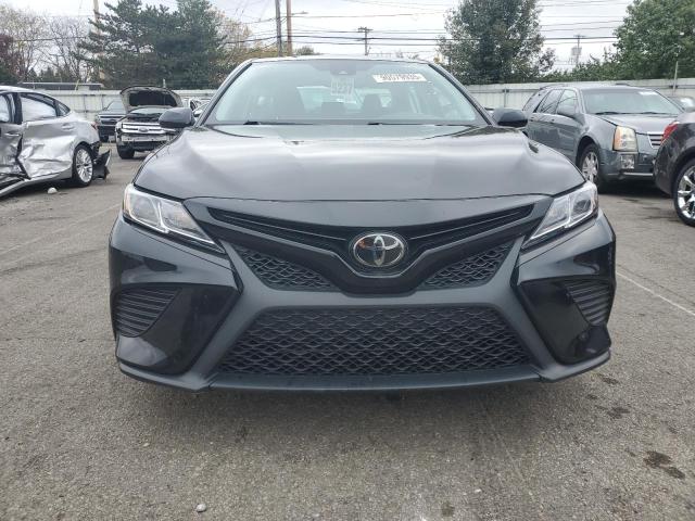 4T1B11HK2KU852018 - 2019 TOYOTA CAMRY L შავი ფოტო 5