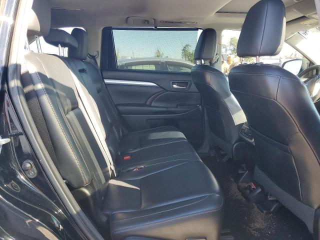 5TDKKRFH5GS127340 - 2016 TOYOTA HIGHLANDER XLE BLACK photo 11