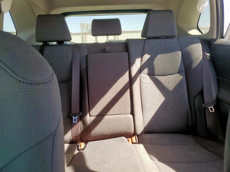 JTMP1RFV5KD031517 - 2019 TOYOTA RAV4 XLE თეთრი ფოტო 10