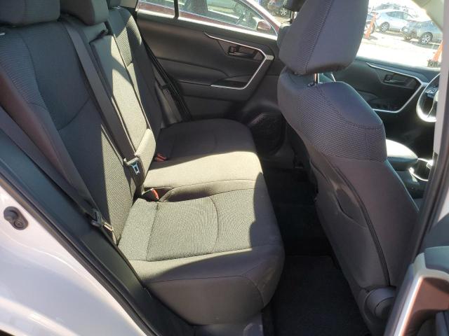 2T3F1RFV4RW410503 - 2024 TOYOTA RAV4 LE WHITE photo 11