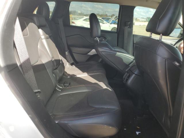 1C4PJMBB6JD529545 - 2018 JEEP CHEROKEE TRAILHAWK WHITE photo 11