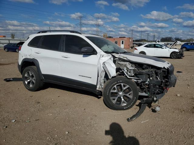 1C4PJMBB6JD529545 - 2018 JEEP CHEROKEE TRAILHAWK WHITE photo 4