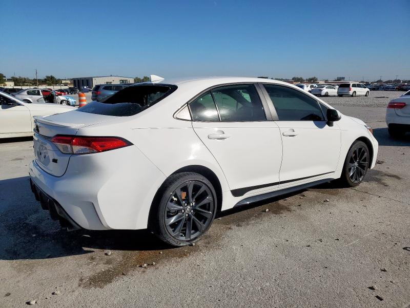 5YFS4MCE4RP175334 - 2024 TOYOTA COROLLA SE თეთრი ფოტო 3