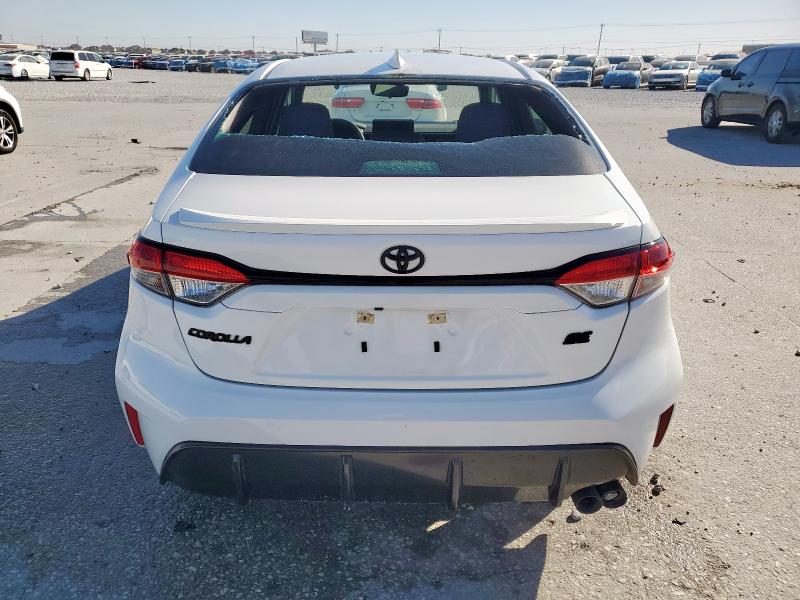 5YFS4MCE4RP175334 - 2024 TOYOTA COROLLA SE თეთრი ფოტო 6