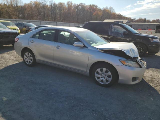 4T4BF3EK3BR213704 - 2011 TOYOTA CAMRY BASE Күміс фото 4