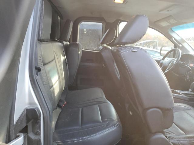 1N6AA0CC5DN315129 - 2013 NISSAN TITAN S SILVER photo 10