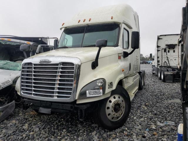 3AKJGLD56GSHK4307 - 2016 FREIGHTLINER CASCADIA 1 WHITE photo 2