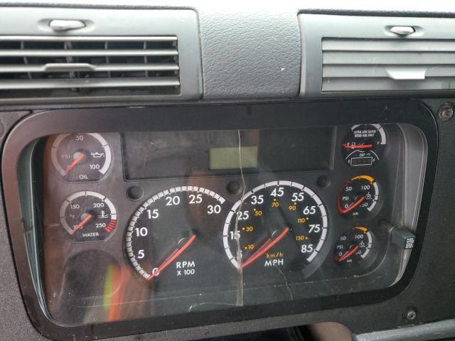 3AKJGLD56GSHK4307 - 2016 FREIGHTLINER CASCADIA 1 WHITE photo 8