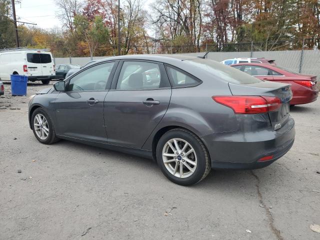 1FADP3FE7JL306930 - 2018 FORD FOCUS SE GRAY photo 2