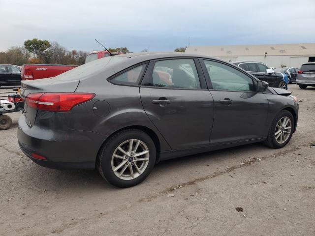 1FADP3FE7JL306930 - 2018 FORD FOCUS SE GRAY photo 3