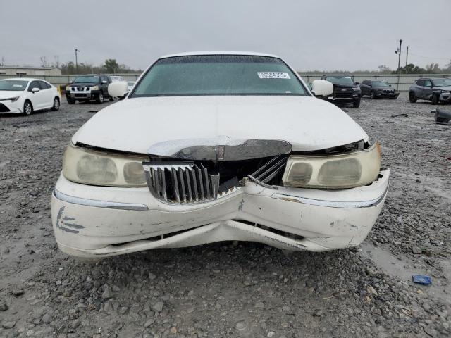 1LNHM82W2XY636529 - 1999 LINCOLN TOWN CAR SIGNATURE თეთრი ფოტო 5