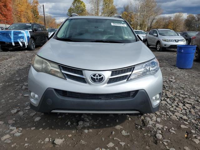 2T3RFREV0FW366544 - 2015 TOYOTA RAV4 XLE SILVER photo 5