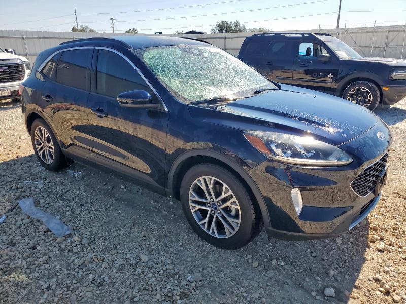 1FMCU0H65MUB08666 - 2021 FORD ESCAPE SEL BLUE photo 4