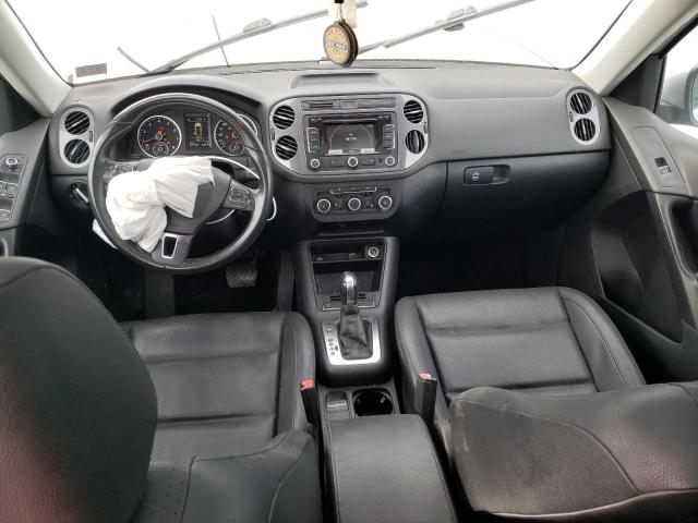 WVGBV7AX6CW596260 - 2012 VOLKSWAGEN TIGUAN S Srebrny zdjęcie 8