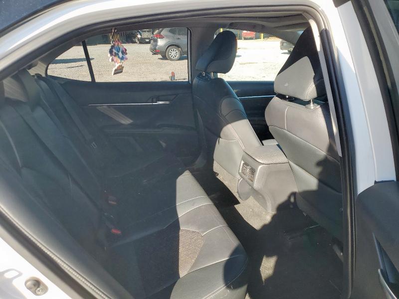 4T1BZ1HK4KU024139 - 2019 TOYOTA CAMRY XSE 白色 照片 10