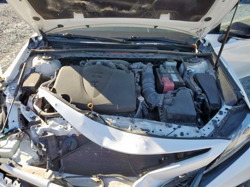 4T1BZ1HK4KU024139 - 2019 TOYOTA CAMRY XSE 白色 照片 11