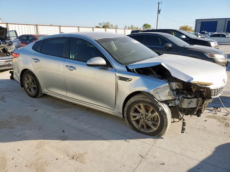 5XXGT4L39KG324021 - 2019 KIA OPTIMA LX SILVER photo 4
