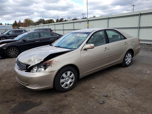 2004 TOYOTA CAMRY LE, 