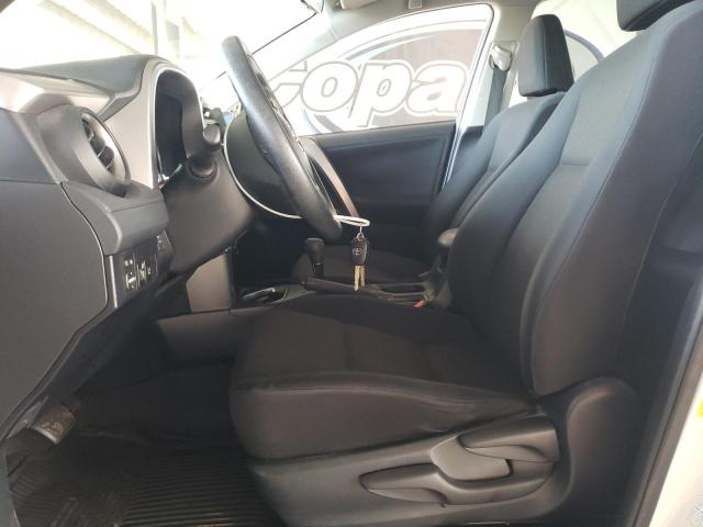 JTMBFREV1HJ147241 - 2017 TOYOTA RAV4 LE WHITE photo 7