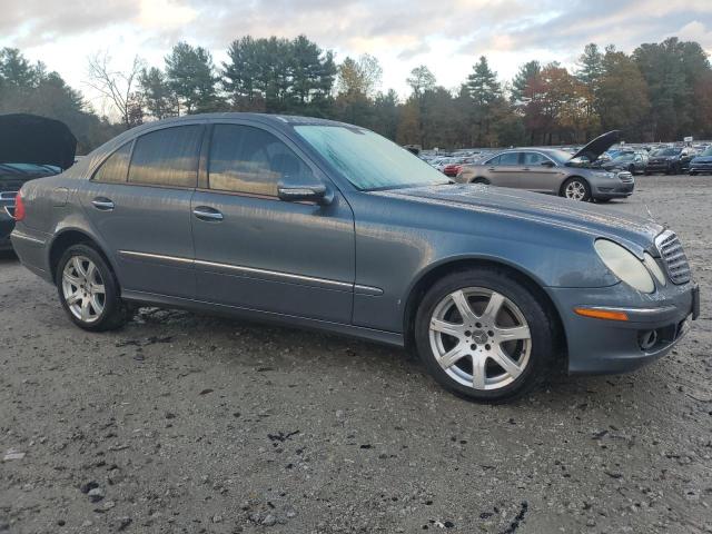 WDBUF87X87X222223 - 2007 MERCEDES-BENZ E 350 4MATIC GRAY photo 4