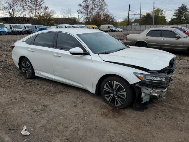 1HGCV1F32JA024108 - 2018 HONDA ACCORD SPORT 白色 照片 4