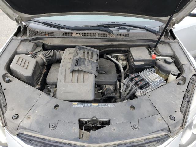 2GNALBEK8H1516972 - 2017 CHEVROLET EQUINOX LS 银色 照片 12