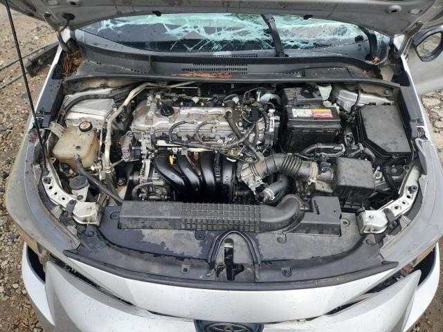 5YFEPRAE2LP134261 - 2020 TOYOTA COROLLA LE SILVER photo 11
