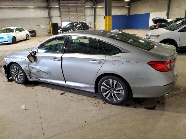 1HGCV3F19JA017280 - 2018 HONDA ACCORD HYBRID SILVER photo 2