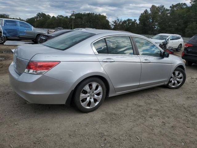 1HGCP2F89AA103061 - 2010 HONDA ACCORD EXL SILVER photo 3