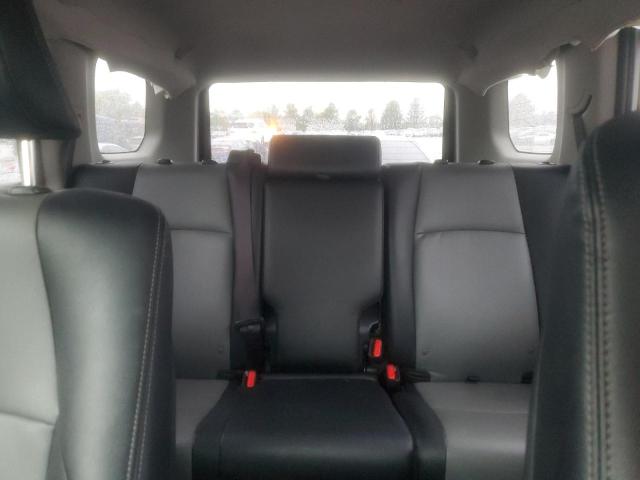 JTEBU5JR6H5417432 - 2017 TOYOTA 4RUNNER SR5/SR5 PREMIUM SILVER photo 10