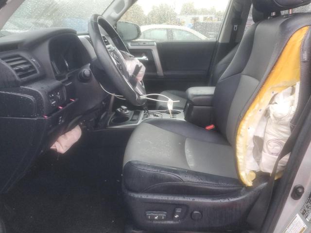 JTEBU5JR6H5417432 - 2017 TOYOTA 4RUNNER SR5/SR5 PREMIUM SILVER photo 7